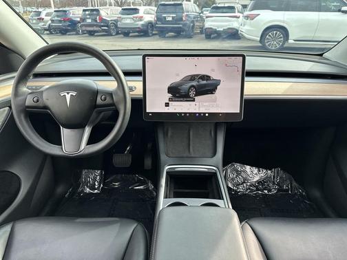 2023 Tesla Model Y Long Range Dual Motor All-Wheel Drive