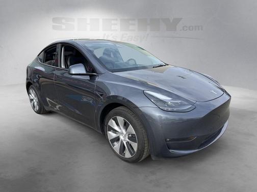 2023 Tesla Model Y Long Range Dual Motor All-Wheel Drive