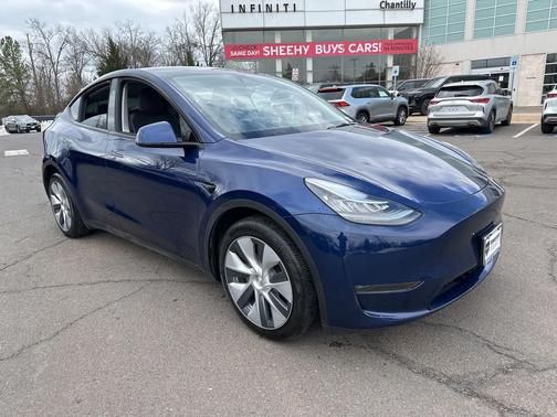 2023 Tesla Model Y Long Range Dual Motor All-Wheel Drive