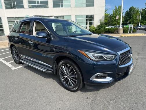 2016 INFINITI QX60 Base