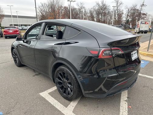 2023 Tesla Model Y Long Range Dual Motor All-Wheel Drive