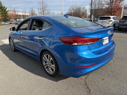 2017 Hyundai ELANTRA Limited
