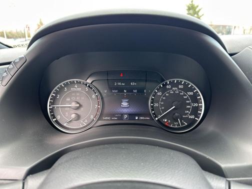 Aspen White Tricoat 2024 Nissan Armada SL 4WD