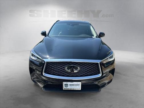 2022 INFINITI QX50 LUXE AWD