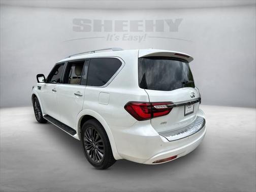 2024 INFINITI QX80 SENSORY AWD