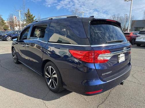 2019 Honda Odyssey Elite