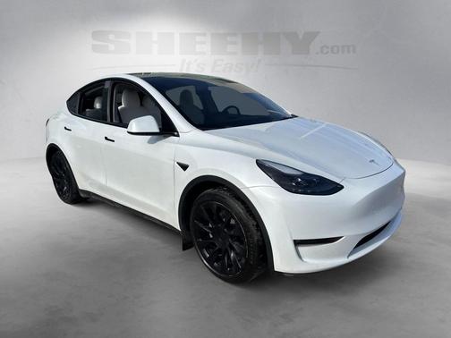 2023 Tesla Model Y Long Range Dual Motor All-Wheel Drive
