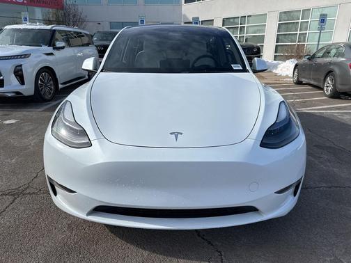 2023 Tesla Model Y Long Range Dual Motor All-Wheel Drive