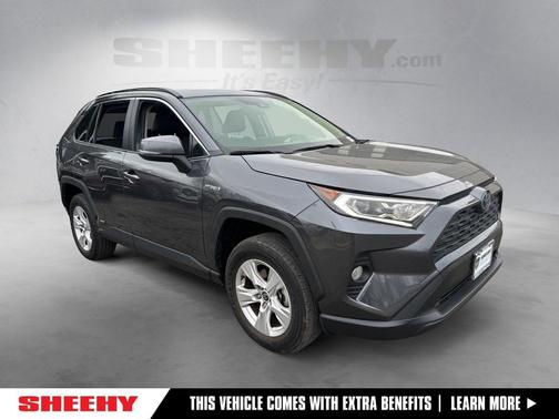 2021 Toyota RAV4 Hybrid XLE