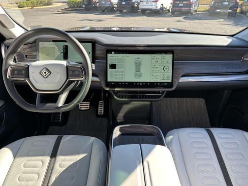 2022 Rivian R1T Adventure