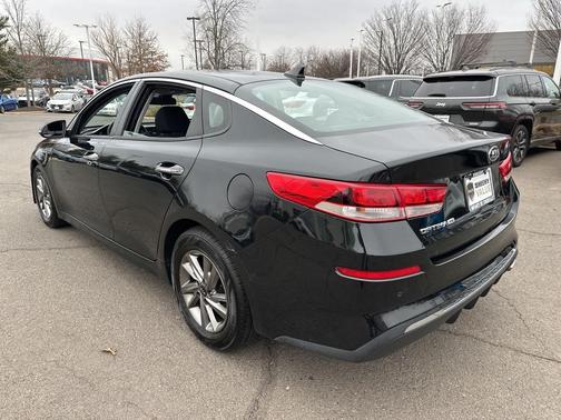 2020 Kia Optima LX