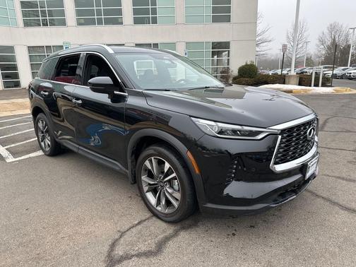 2025 INFINITI QX60 Luxe