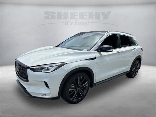 2022 INFINITI QX50 LUXE AWD