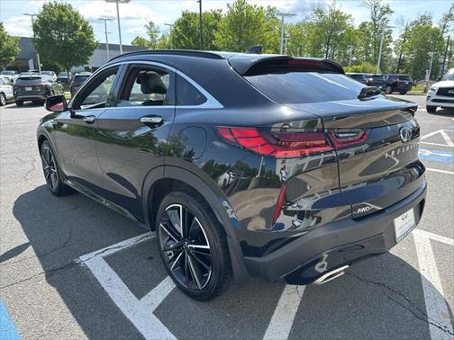 2022 INFINITI QX55 LUXE