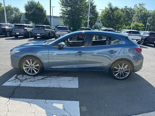 2018 Mazda Mazda3 Touring
