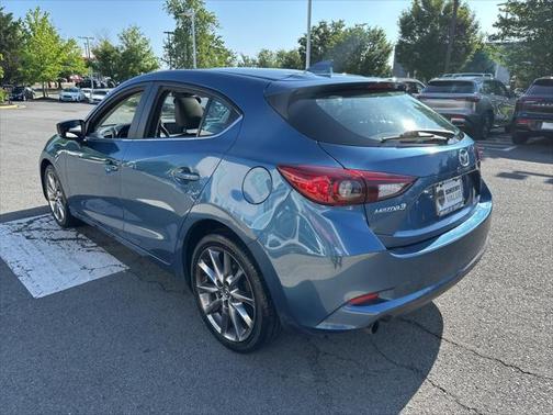 2018 Mazda Mazda3 Touring