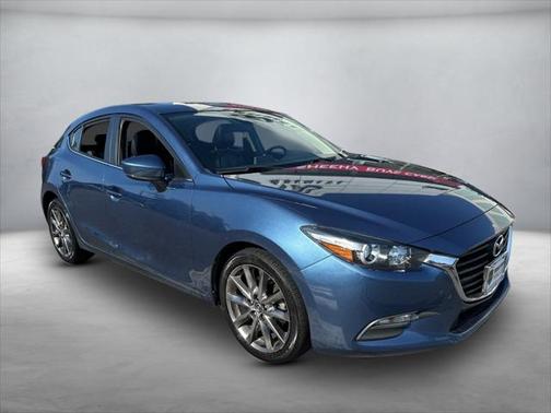 2018 Mazda Mazda3 Touring