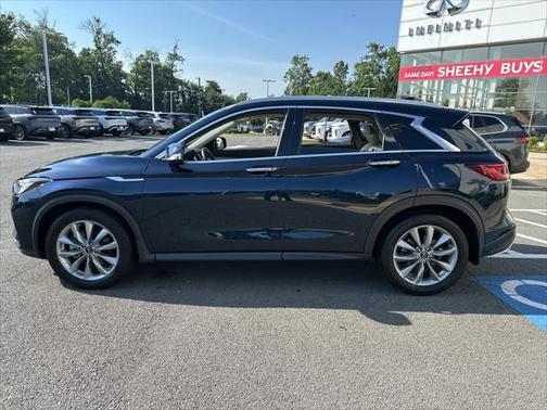 2022 INFINITI QX50 LUXE AWD