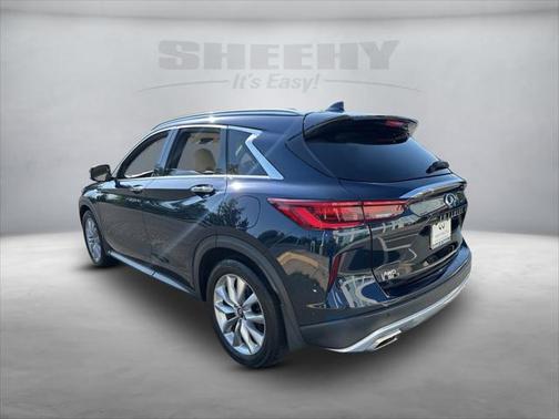 2022 INFINITI QX50 LUXE AWD