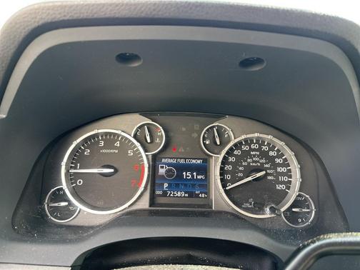 2016 Toyota Tundra SR5