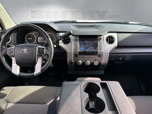 2016 Toyota Tundra SR5