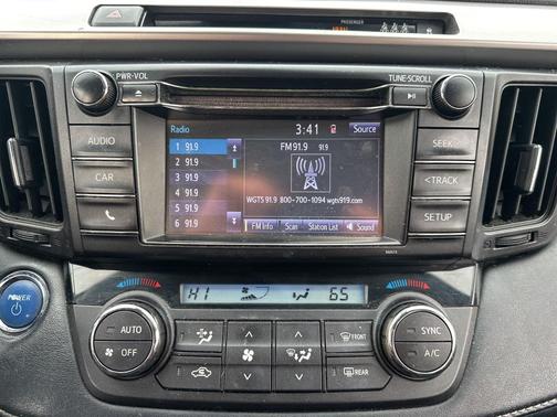 2018 Toyota RAV4 Hybrid LE