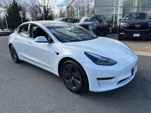 2023 Tesla Model 3 Standard Range