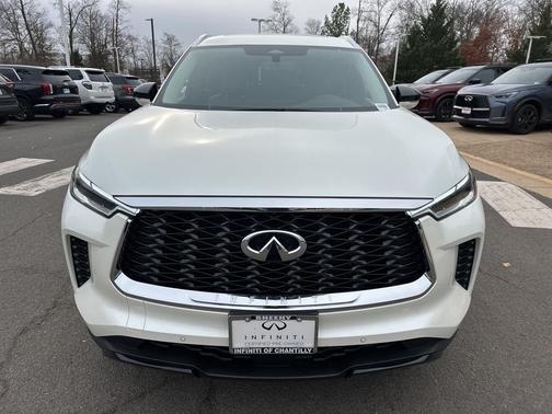 2024 INFINITI QX60 Luxe
