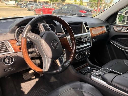 Silver 2015 Mercedes-Benz GL-Class 4MATIC