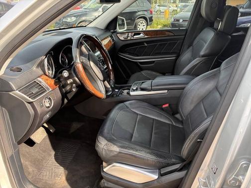 Silver 2015 Mercedes-Benz GL-Class 4MATIC