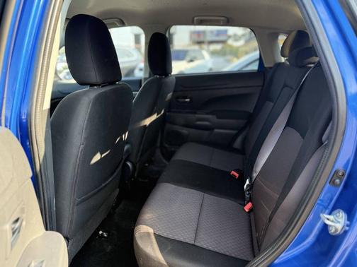 2016 Mitsubishi Outlander Sport 2.4 SE