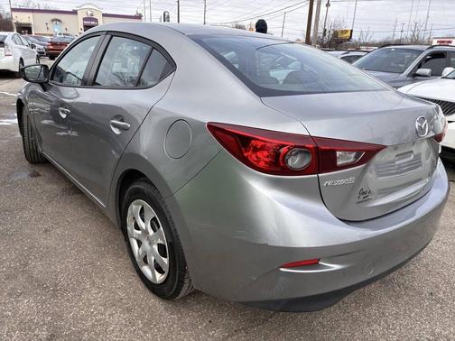 2015 Mazda Mazda3 i SV