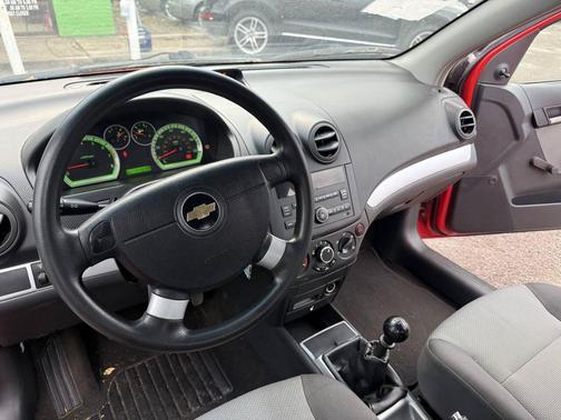 2010 Chevrolet Aveo 5 LT