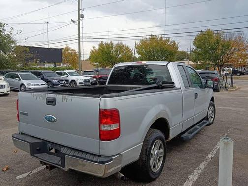 Silver 2006 Ford F-150 Lariat SuperCab