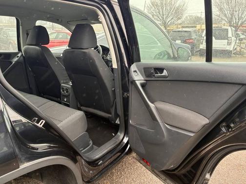 2011 Volkswagen Tiguan S