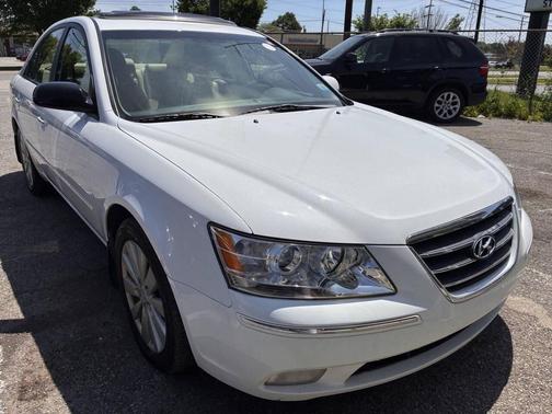 Powder White Pearl 2009 Hyundai SONATA Limited