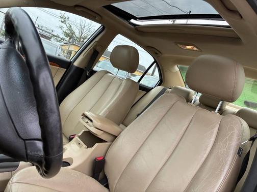Powder White Pearl 2009 Hyundai SONATA Limited
