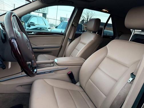 2011 Mercedes-Benz M-Class 4MATIC