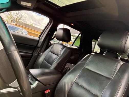 Charcoal 2013 Ford Explorer Limited
