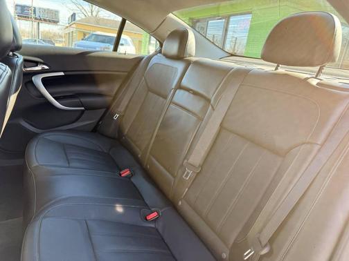 Dark Sapphire Blue Metallic 2016 Buick Regal Turbo Premium II