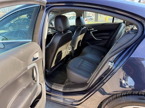 Dark Sapphire Blue Metallic 2016 Buick Regal Turbo Premium II