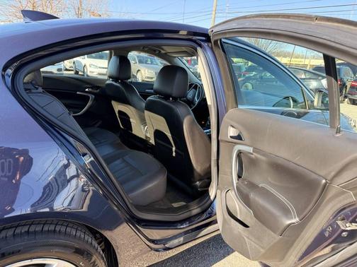 Dark Sapphire Blue Metallic 2016 Buick Regal Turbo Premium II