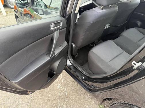 2010 Mazda Mazda3 s Sport