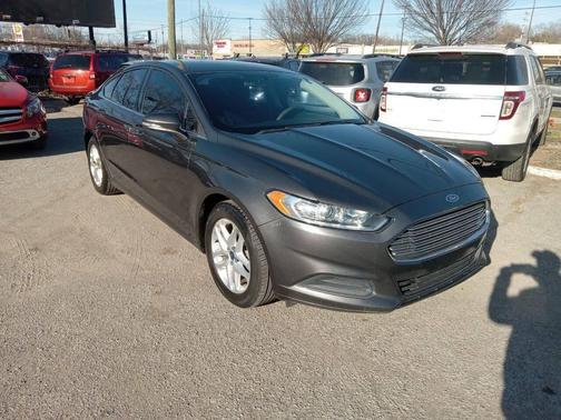 2015 Ford Fusion SE