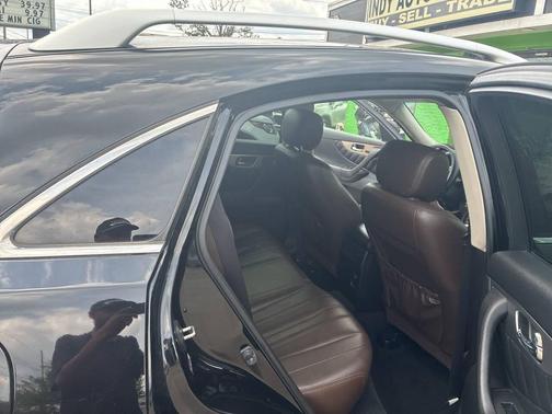 Black 2012 INFINITI FX35 Base