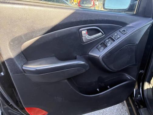 2012 Hyundai TUCSON Limited