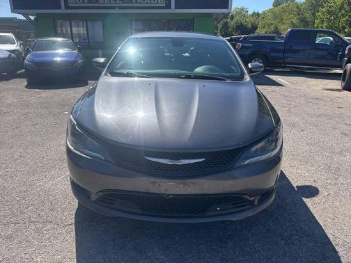 Granite Crystal Metallic Clearcoat 2015 Chrysler 200 S