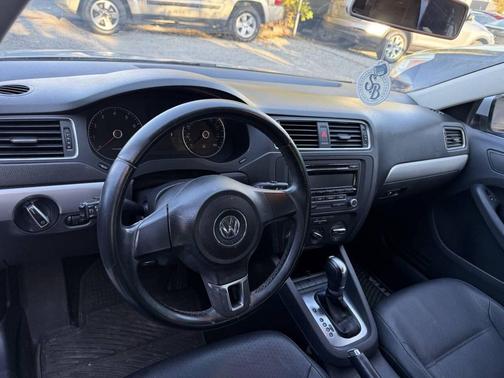 2013 Volkswagen Jetta SE