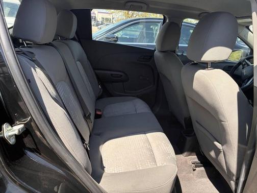 Mosaic Black Metallic 2020 Chevrolet Sonic FWD Hatchback 1FL 5-Door