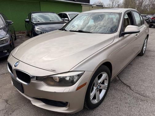 Champagne 2013 BMW 328 xDrive